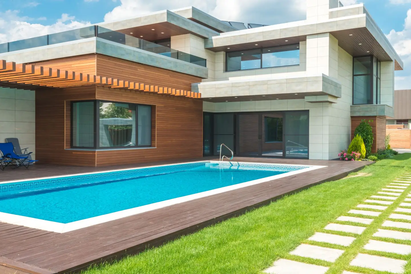 Swimming pool built in South Albury, NSW